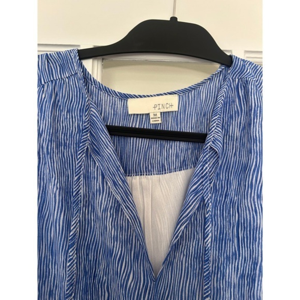 Pinch Ruffle Dress Tiered Striped Sleeveless Blue White Size M - Picture 4 of 8